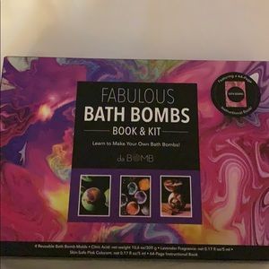 Kids bath bomb kit